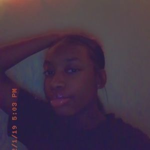 Meet your Posher, Laiyir